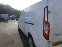 Used Ford Transit Custom Limited 130 HP (95 kW) 2023 White Van