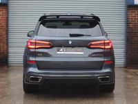 Begagnad BMW X5 Sport Line 2020 Grå SUV