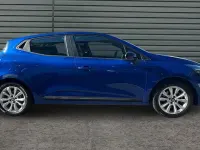 Used Renault Clio Evolution 143 HP (105 kW) 2025 Blue Hatchback