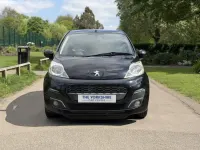 Second-hand Peugeot 107 Allure 2013 Negru Hatchback