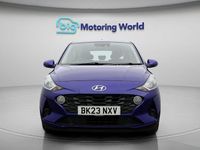 Used Hyundai i10 SE 67 HP (49 kW) 2023 Blue Hatchback