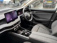 Used Skoda Superb SE Technology 147 HP (108 kW) 2024 Pebble silver metallic Estate