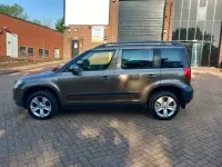 Used Skoda Yeti GreenLine 105 HP (77 kW) 2012 Brown SUV