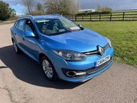 Used Renault Mégane GrandTour Dynamique 2015 Blue Estate