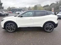 Ny Alfa Romeo GT Junior 2025 Vit SUV