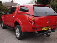 Used Mitsubishi L200 175 HP (128 kW) 2013 Red Pickup