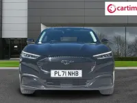 Begagnad Ford Mustang Standard Range 269 HK (197 kW) 2022 Svart Halvkombi