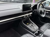 Used Honda CR-V Advance 184 HP (135 kW) 2024 White SUV