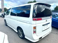 Used Nissan Elgrand 2005 White MPV