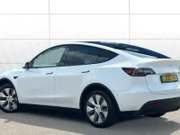 Used Tesla Model Y Long Range AWD 378 kW (514 HP) 2023 White SUV