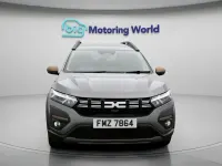 Used Dacia Jogger Extreme 141 HP (103 kW) 2024 Grey MPV
