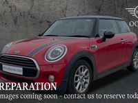 Usado Mini Cooper Hatch 134 CV (98 kW) 2018 Rojo Utilitario