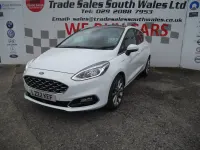Usado Ford Fiesta Vignale 140 CV (102 kW) 2018 Blanco Utilitario