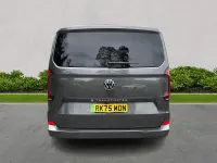 Usado VW Transporter Pro 160 kW (218 HP) 2025 Cinzento Van