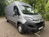 Begagnad Citroën Relay 2022 Grå Van