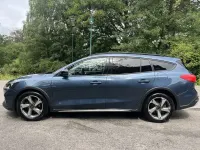 Used Ford Focus Active 120 HP (88 kW) 2020 Blue Estate