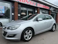Used Vauxhall Astra SRi 165 HP (121 kW) 2013 Silver Hatchback