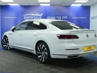 Used VW Arteon R-line 150 HP (110 kW) 2018 White Hatchback