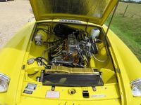 Used MG B 1981 Yellow Cabriolet