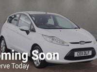 Used Ford Fiesta Zetec 2011 White Hatchback