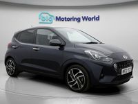 Gebraucht Hyundai i10 Premium 84 PS (61 kW) 2023 Grau Kleinwagen