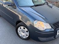 Used VW Polo 64 HP (47 kW) 2006 Grey Hatchback