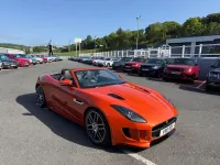 Used Jaguar F-Type R 550 HP (404 kW) 2016 Orange Cabriolet