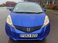 Used Honda Jazz ES 2013 Blue Hatchback