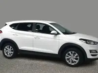 Used Hyundai Tucson SE 132 HP (97 kW) 2019 White SUV