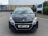 Usado Peugeot 208 Active 2017 Preto Citadino