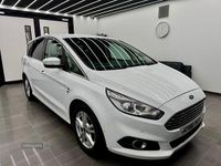 Used Ford S-MAX Titanium 150 HP (110 kW) 2017 White MPV