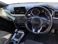 Used Kia Ceed GT GT 201 HP (147 kW) 2019 White Hatchback