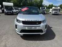 Used Land Rover Discovery 5 SE Dynamic 2019 Silver SUV
