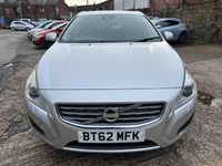 Used Volvo V60 SE Lux 115 HP (84 kW) 2013 Silver Estate