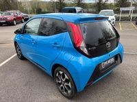 Gebraucht Toyota Aygo Trend 72 PS (52 kW) 2019 Blau Kleinwagen