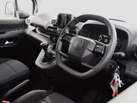 Used Citroën Berlingo 100 HP (73 kW) 2025 White MPV