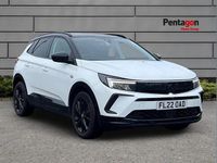 Used Vauxhall Grandland X SRi 128 HP (94 kW) 2022 White SUV