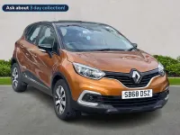 Used Renault Captur Play 90 HP (66 kW) 2018 Orange/black SUV