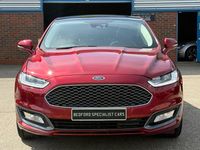 Begagnad Ford Mondeo Vignale 180 HK (132 kW) 2018 Röd Halvkombi