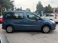 Second-hand Peugeot TePee S 2010 Albastru Monovolum