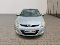 Used Hyundai i20 Comfort 78 HP (57 kW) 2011 Silver Hatchback