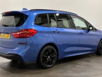Begagnad BMW 218 M Sport 150 HK (110 kW) 2015 Blå Minibuss