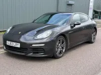 Used Porsche Panamera 300 HP (220 kW) 2013 Grey Hatchback