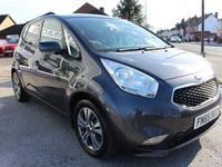 Used Kia Venga 123 HP (90 kW) 2015 Silver Hatchback