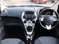 Used Ford Ka Zetec 69 HP (50 kW) 2013 Red Hatchback