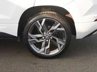 Used Skoda Karoq SportLine 150 HP (110 kW) 2024 Moon white metallic SUV