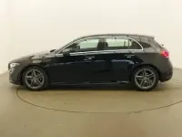 Begagnad Mercedes A180 Executive 116 HK (85 kW) 2018 Svart Halvkombi