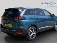 Używany Peugeot 5008 GT-line 129 KM (94 kW) 2019 Zielony SUV