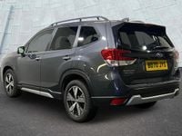 Begagnad Subaru Forester Premium 147 HK (108 kW) 2020 Grå SUV