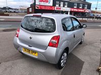 used Renault Twingo 1.1 EXTREME 3d 60 BHP Hatchback